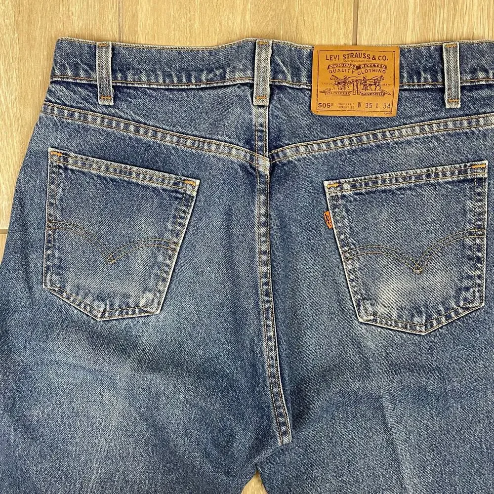Levi's 505 USA Made Jeans Mens 35x34 Straight Leg Medium Wash Vintage Denim